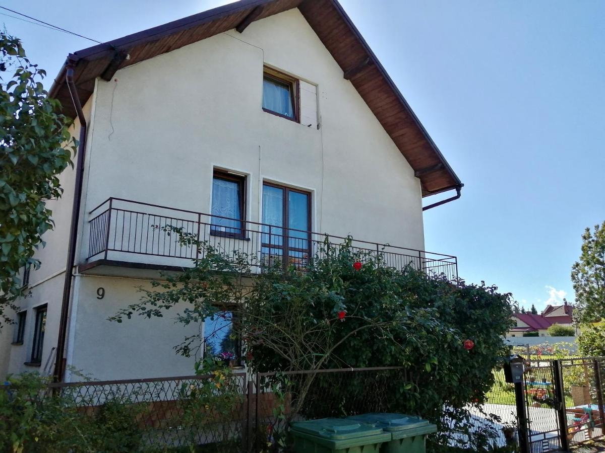 Pokoje Goscinne U Grazynki Nowy Sacz Exterior photo
