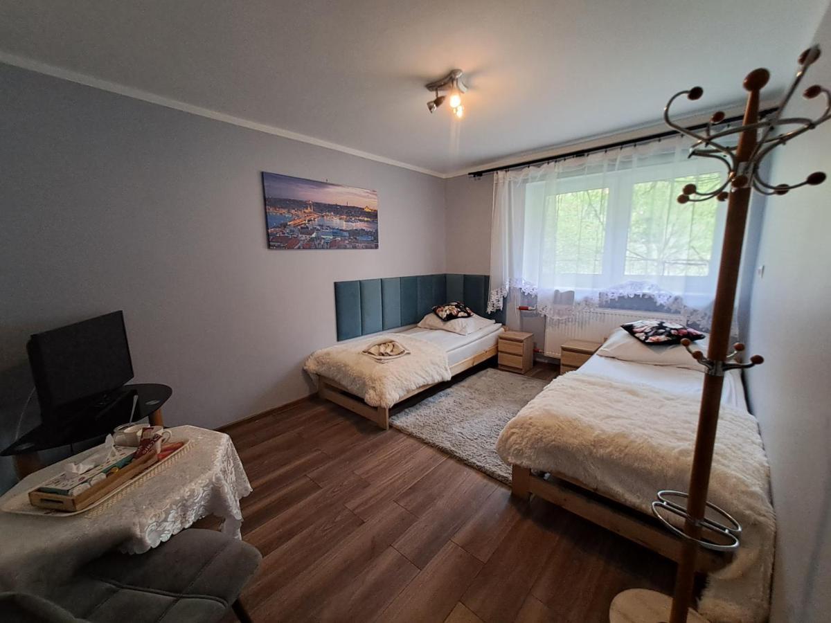Pokoje Goscinne U Grazynki Nowy Sacz Exterior photo